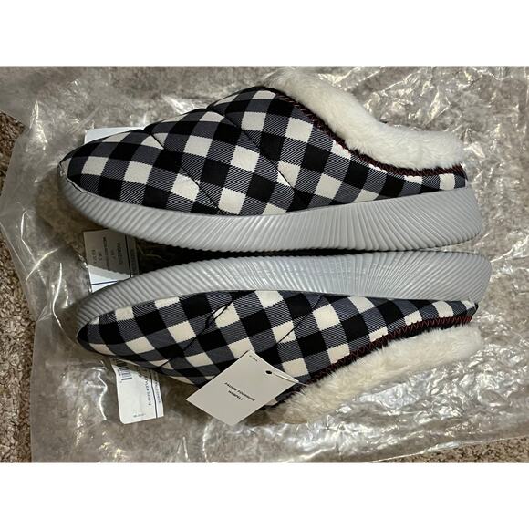 Lands’ End Clog Slippers Black Buffalo Check Faux Fur Ultralight Size 7 NEW - Picture 2 of 7